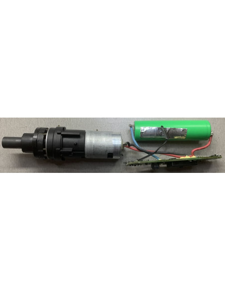Монтаж аккумулятора в Bosch GO 3 601 JH2 100